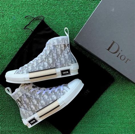 how much dior shoes cost